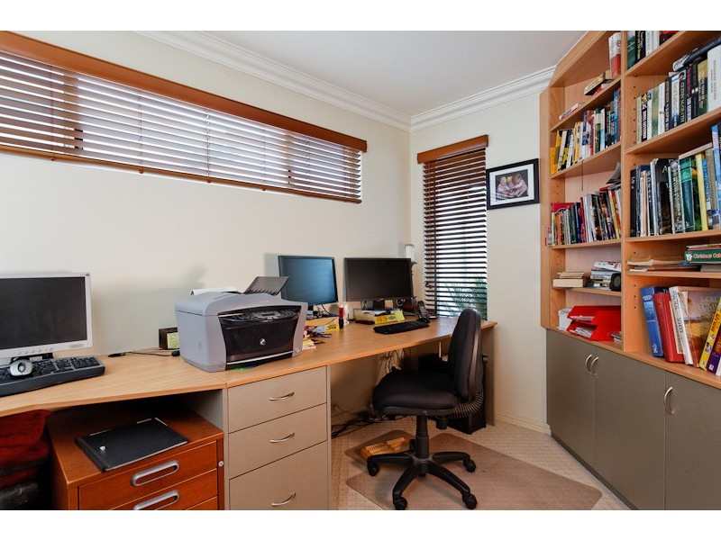 73A Kennedy Street, Alfred Cove WA 6154