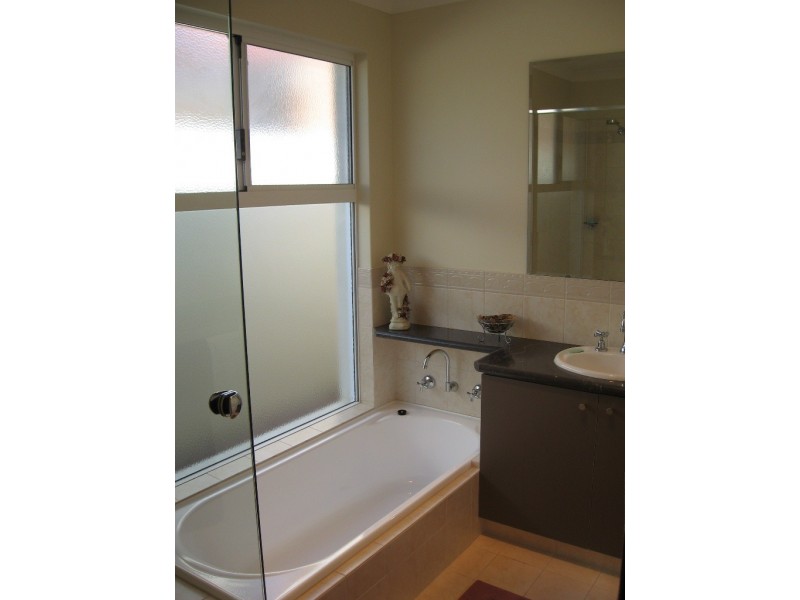 73A Kennedy Street, Alfred Cove WA 6154