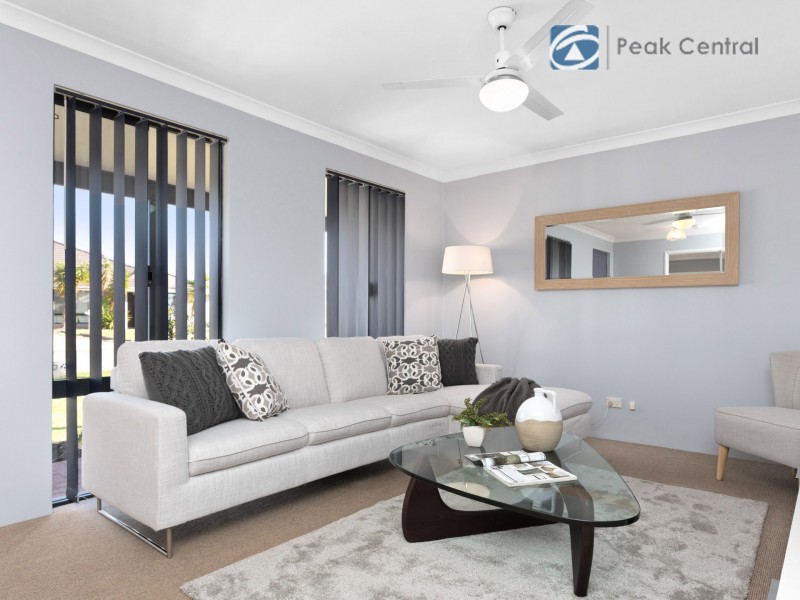 19 Lagrange Street, Success WA 6164