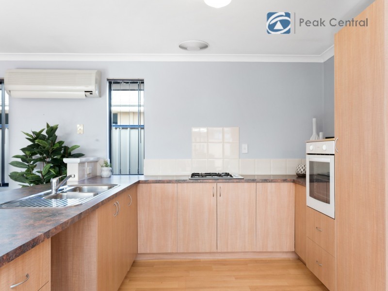 19 Lagrange Street, Success WA 6164