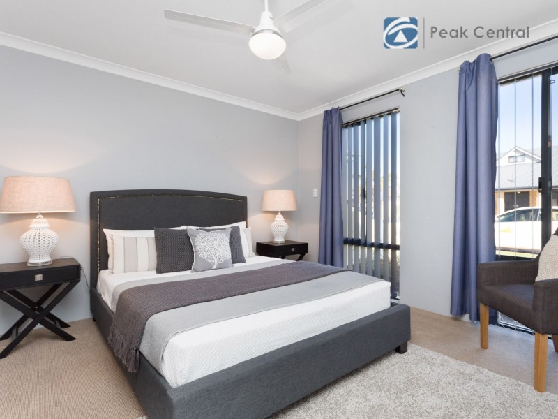 19 Lagrange Street, Success WA 6164