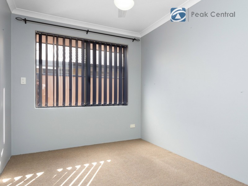 19 Lagrange Street, Success WA 6164