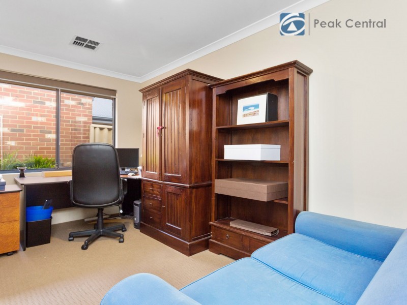 65 Concord Terrace, Atwell WA 6164