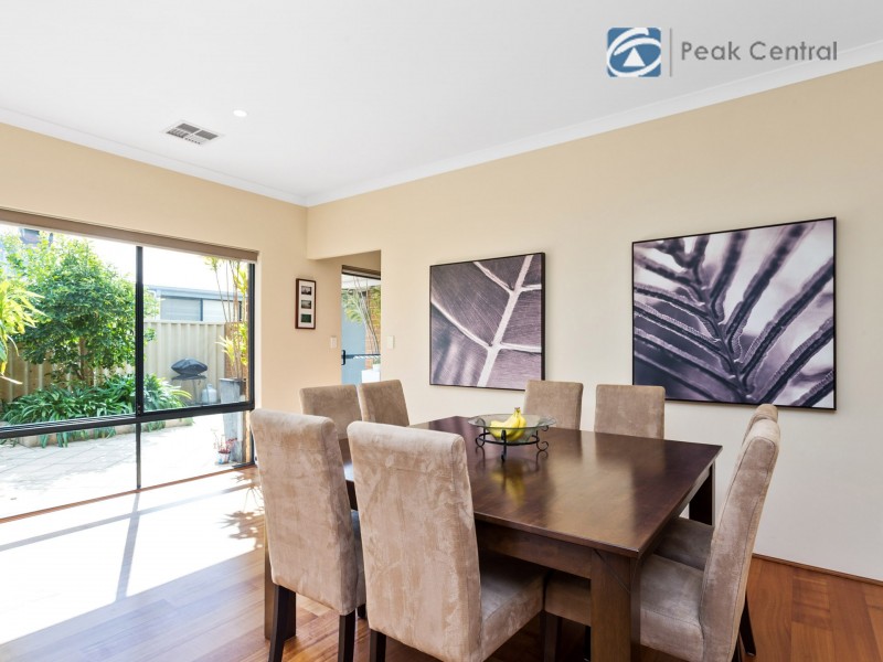 65 Concord Terrace, Atwell WA 6164