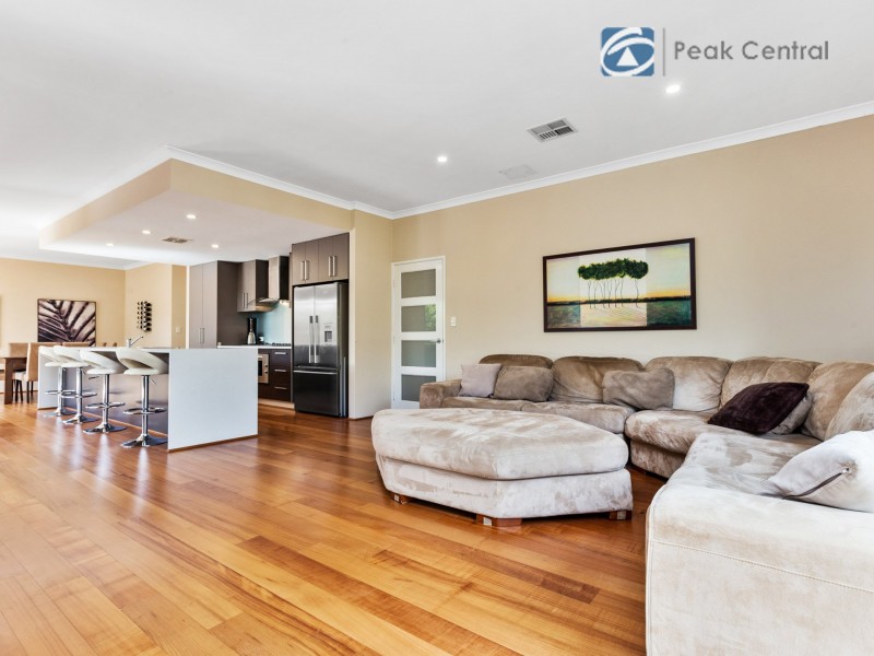 65 Concord Terrace, Atwell WA 6164