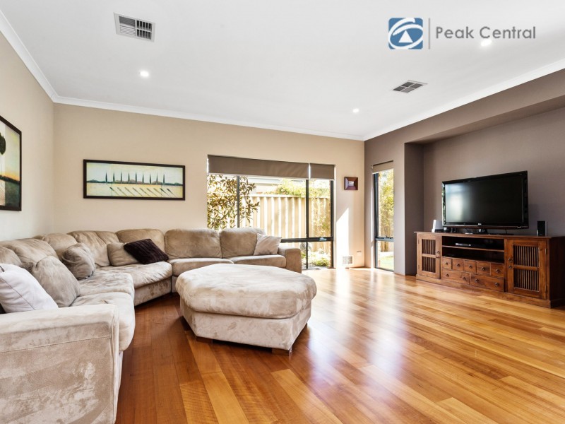 65 Concord Terrace, Atwell WA 6164