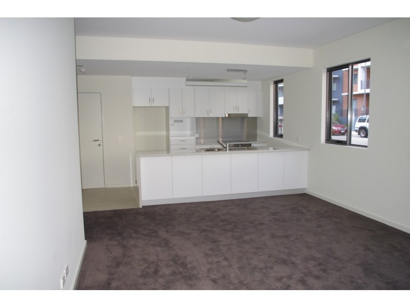 Unit 16 Midgegooroo Ave, Cockburn Central WA 6164