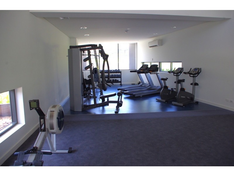 Unit 16 Midgegooroo Ave, Cockburn Central WA 6164