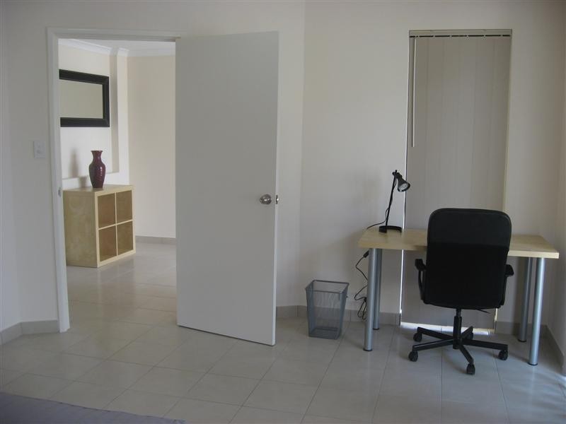 Rm7 49a Dumond Street, Room only, Bentley WA 6102