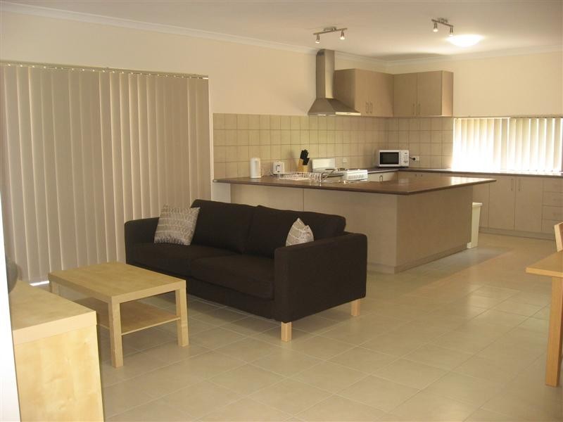 Rm7 49a Dumond Street, Room only, Bentley WA 6102