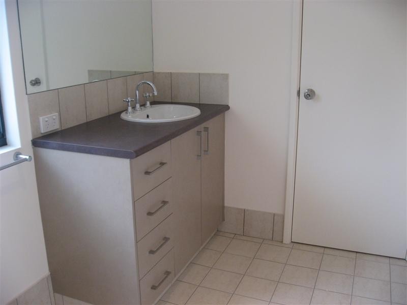 R4 49 Dumond St, Bentley WA 6102