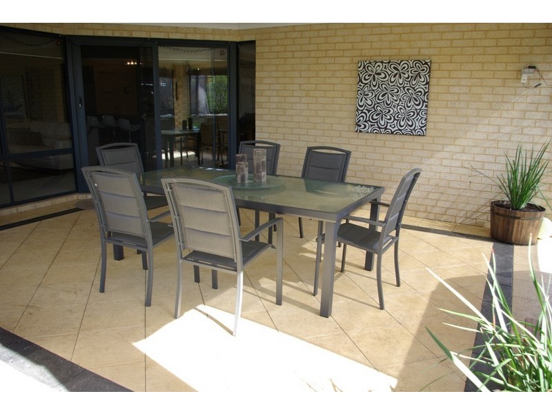 6 Caridean Way, Hammond Park WA 6164