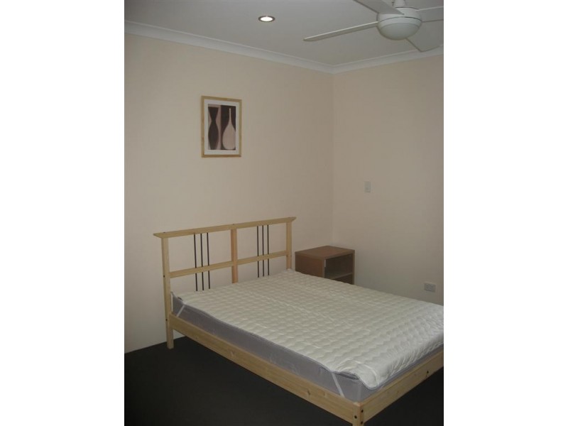 41A Davies Crescent, Kardinya WA 6163