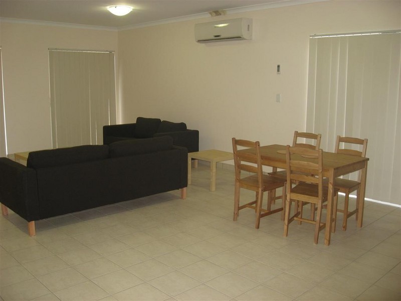 41A Davies Crescent, Kardinya WA 6163