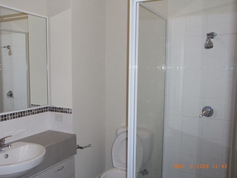 37/17 Southdown Place, Thornlie WA 6108