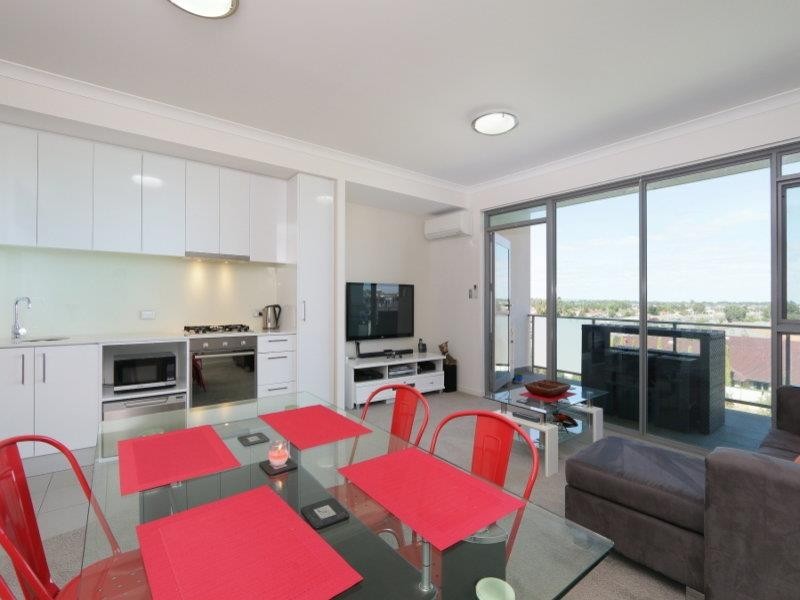 310/25 Malata Crescent, Success WA 6164