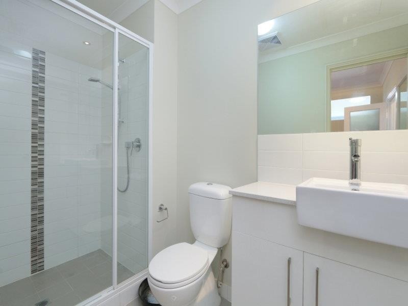 310/25 Malata Crescent, Success WA 6164