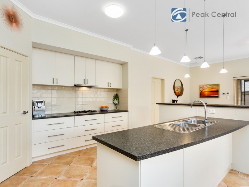 24 Durango Turn, Aubin Grove WA 6164