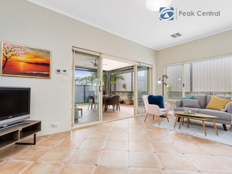 24 Durango Turn, Aubin Grove WA 6164