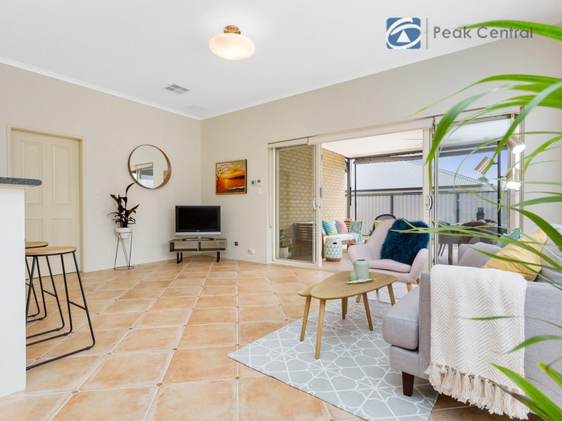 24 Durango Turn, Aubin Grove WA 6164