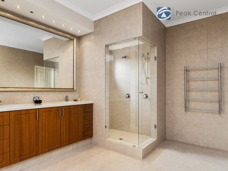 42 Columbus Loop, Success WA 6164