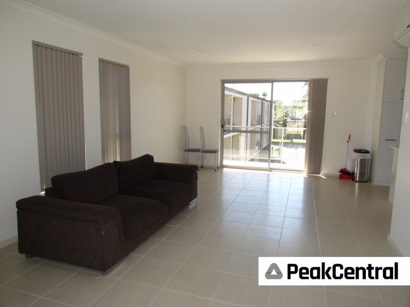 207/9 Central Terrace, Beckenham WA 6107