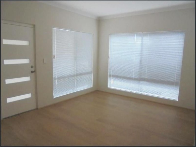 42 Cassowary Crescent, Coodanup WA 6210