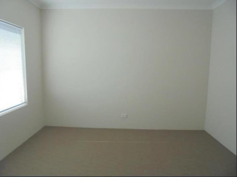 42 Cassowary Crescent, Coodanup WA 6210