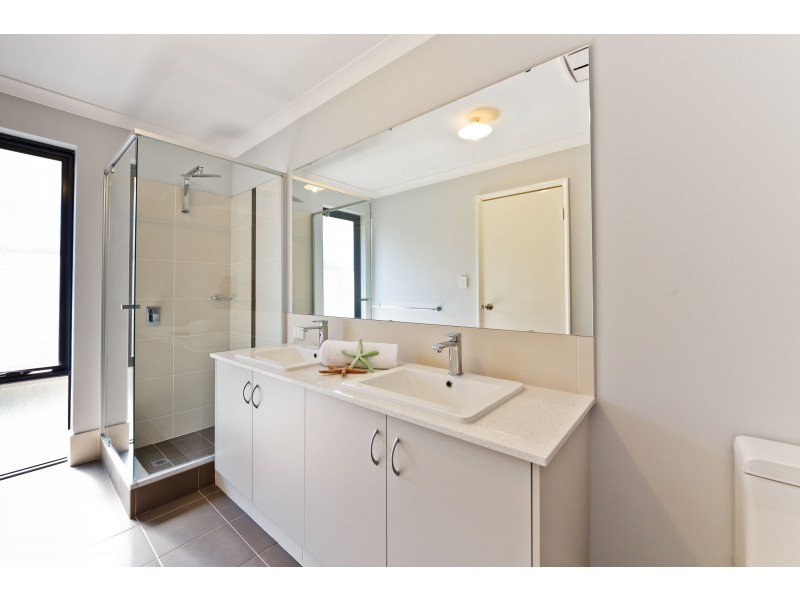 26 Wintergreen Crescent, Banjup WA 6164