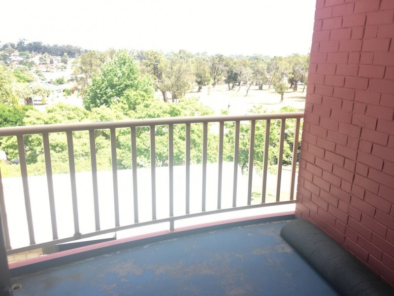 31/24 Morrit Way, Parmelia WA 6167