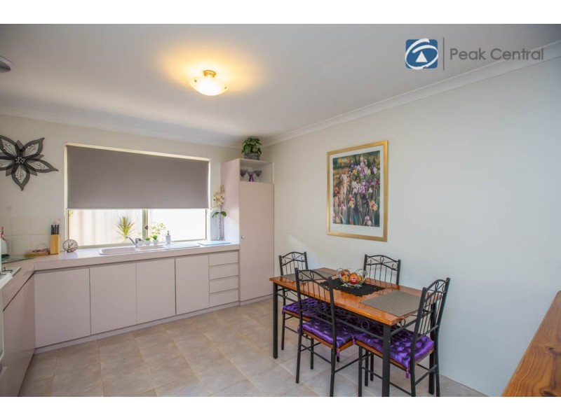 27 Ballard Mews, Success WA 6164