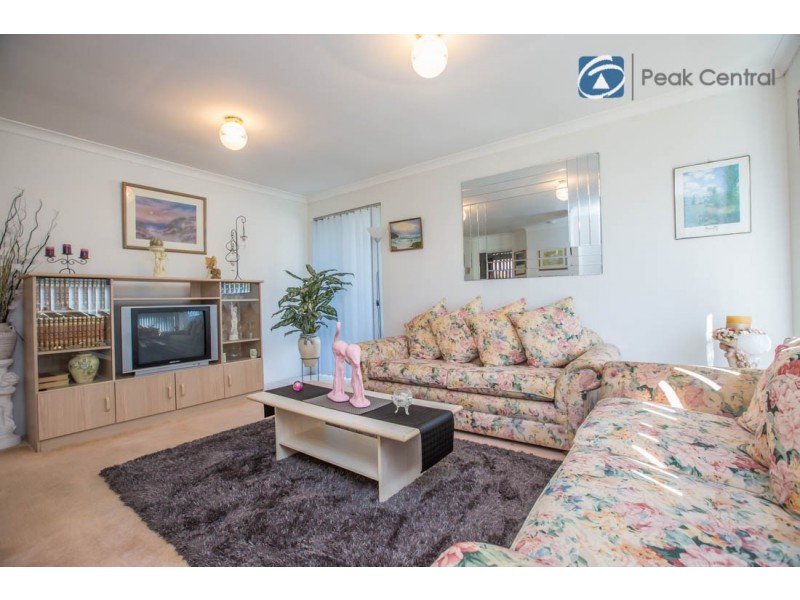 27 Ballard Mews, Success WA 6164