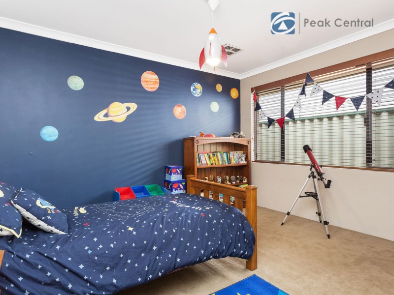 3 Cleland Court, Aubin Grove WA 6164