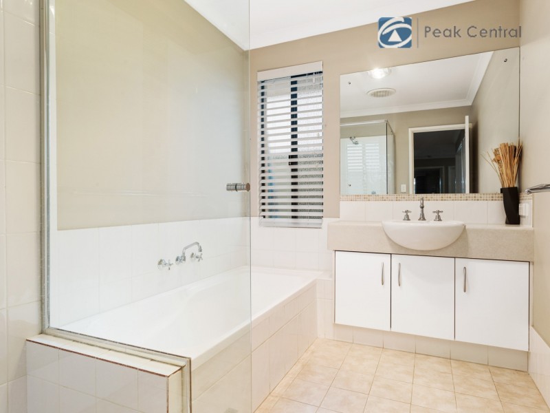 3 Cleland Court, Aubin Grove WA 6164