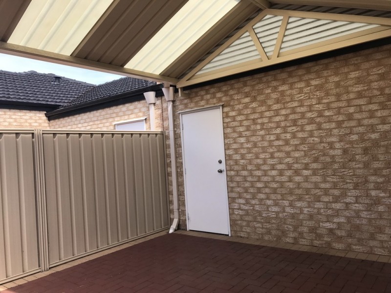 2/7 Crossville Way, Success WA 6164