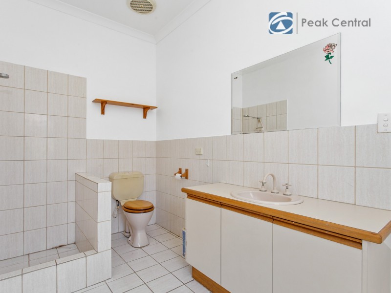 8 Marich Cove, Atwell WA 6164