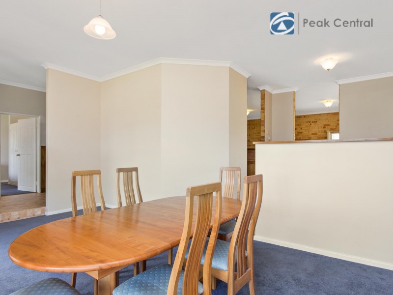 8 Marich Cove, Atwell WA 6164