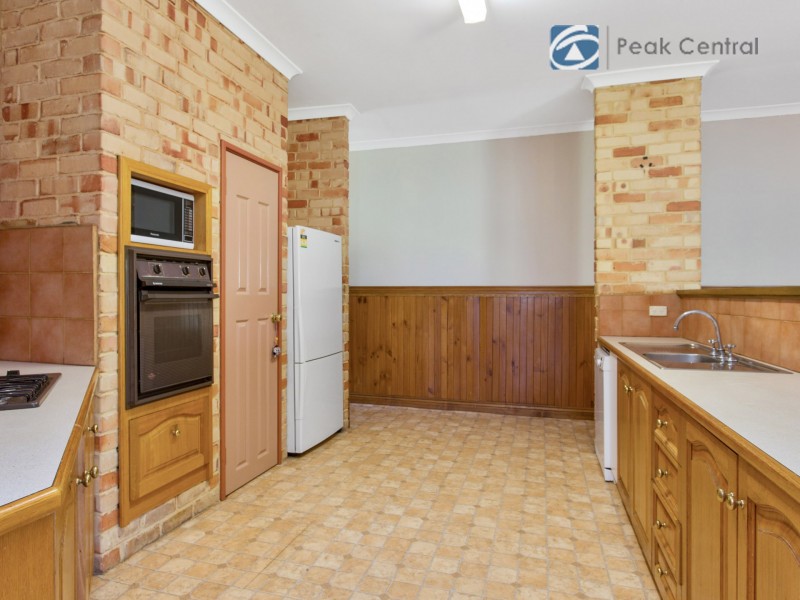 8 Marich Cove, Atwell WA 6164