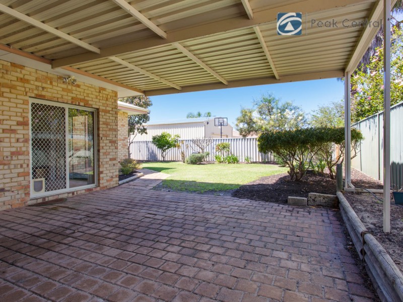8 Marich Cove, Atwell WA 6164