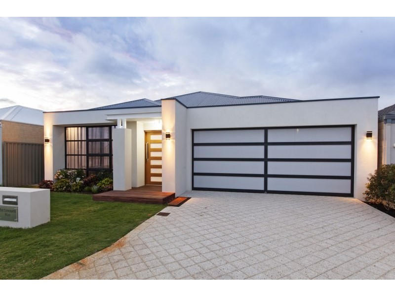 10 Portsmouth Way, Harrisdale WA 6112