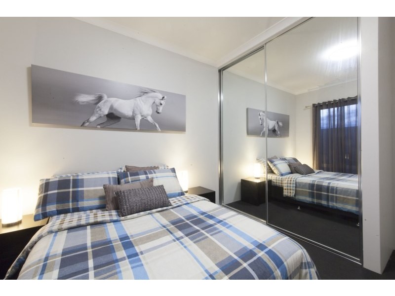 10 Portsmouth Way, Harrisdale WA 6112