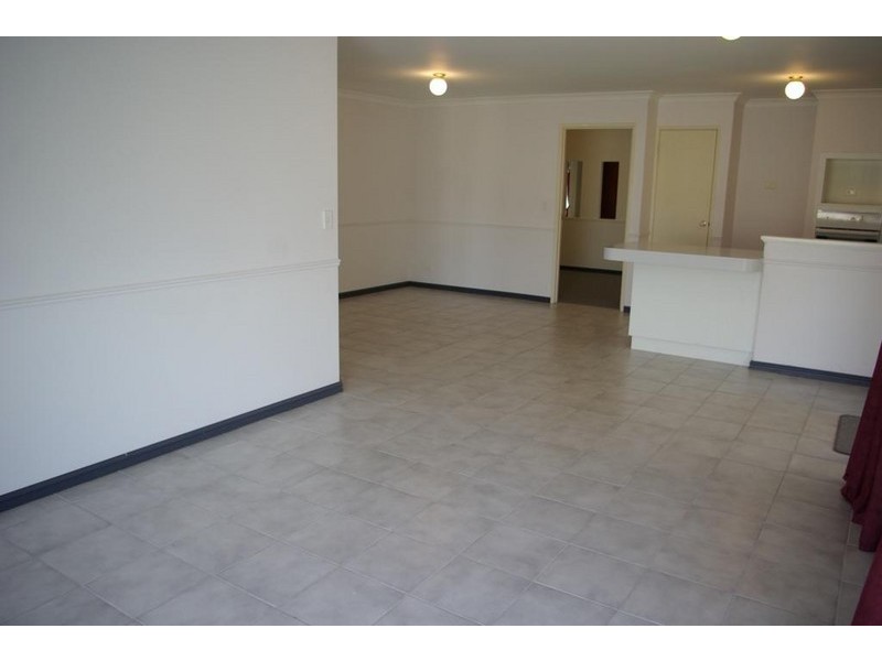 17 Dreier Court, Atwell WA 6164