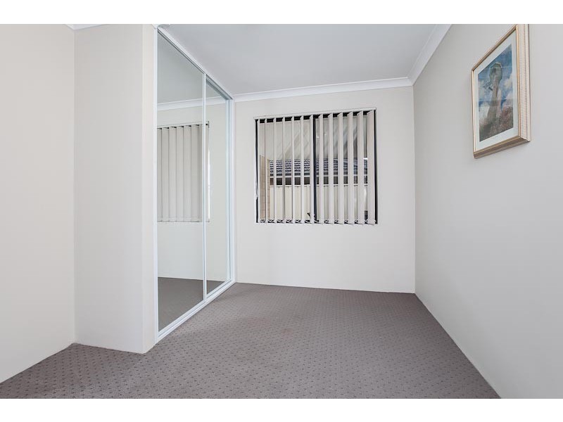 7 Daviesia Turn, Success WA 6164