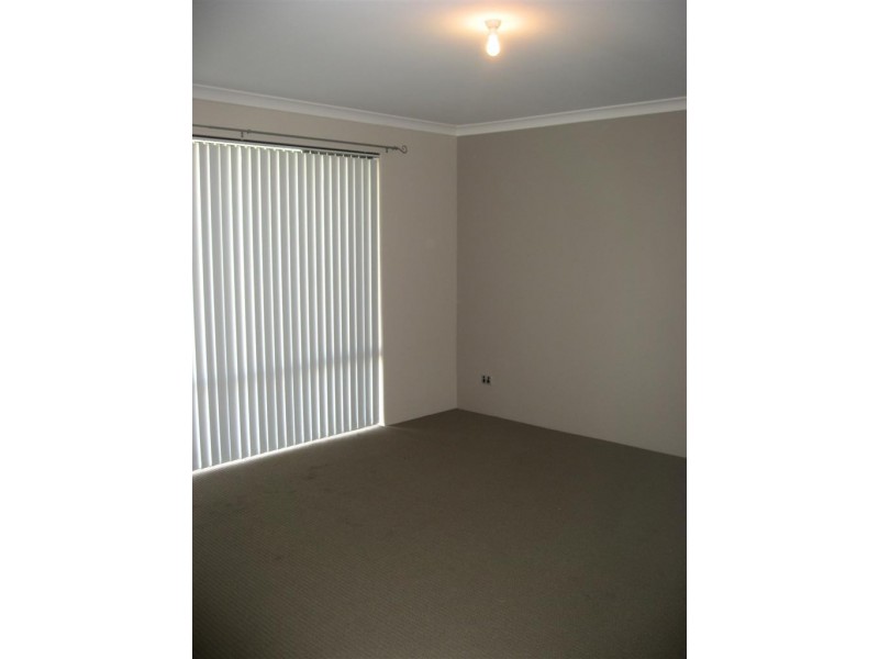 45 Canterbury Trail, Canning Vale WA 6155