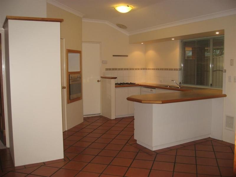 18  Mahogany Loop, Atwell WA 6164