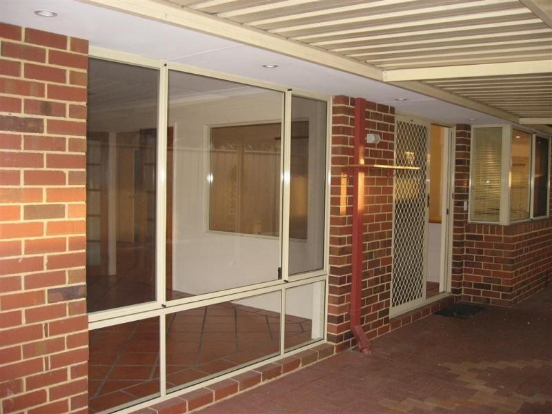 18  Mahogany Loop, Atwell WA 6164