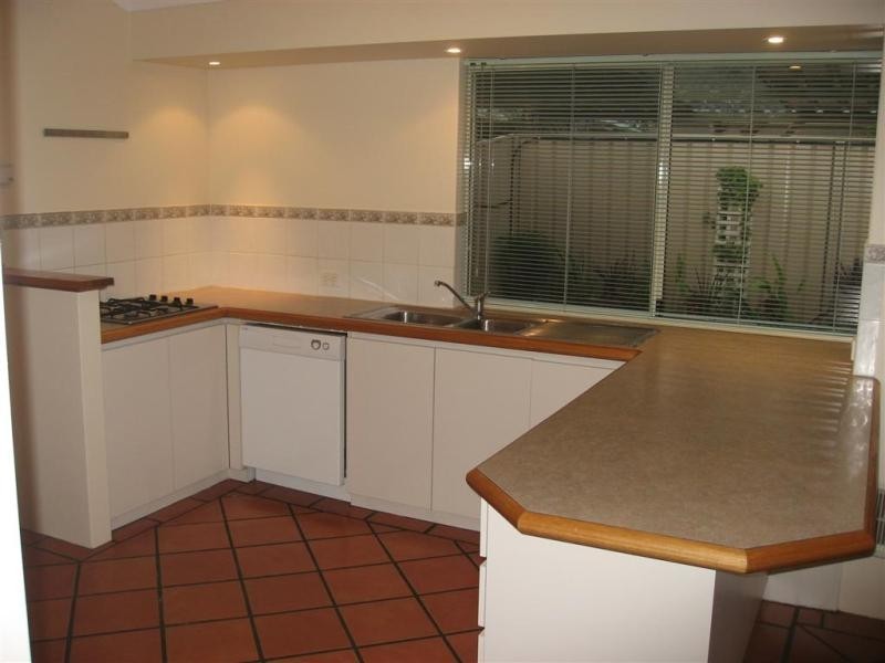 18  Mahogany Loop, Atwell WA 6164