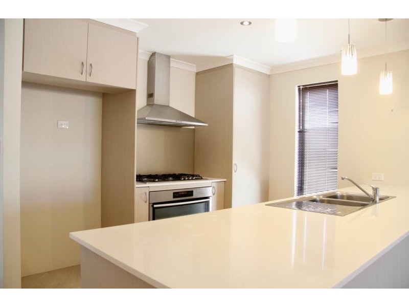 2 Baveno Road, Beeliar WA 6164