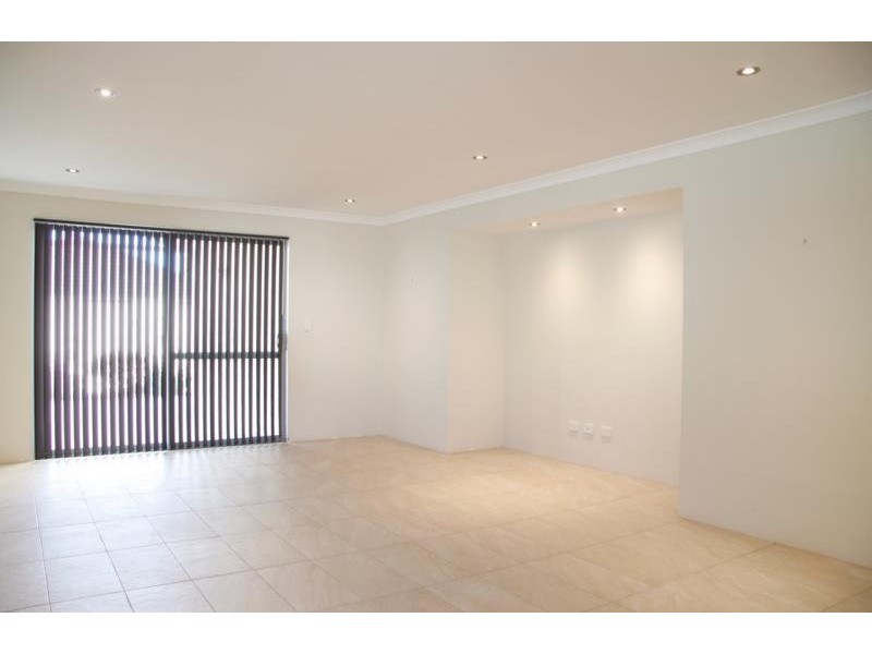 2 Baveno Road, Beeliar WA 6164