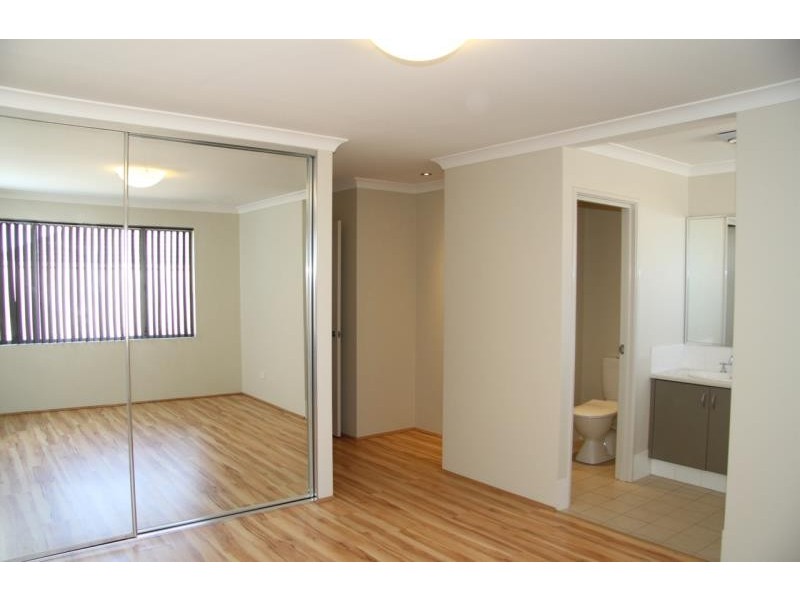 2 Baveno Road, Beeliar WA 6164